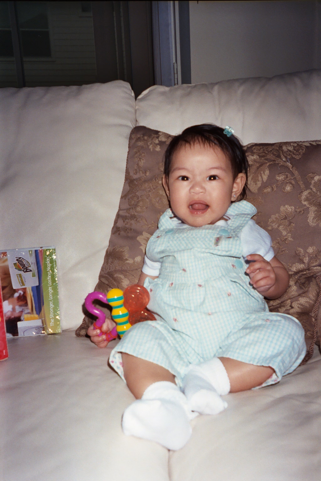 qtinblueoveralls1.jpg